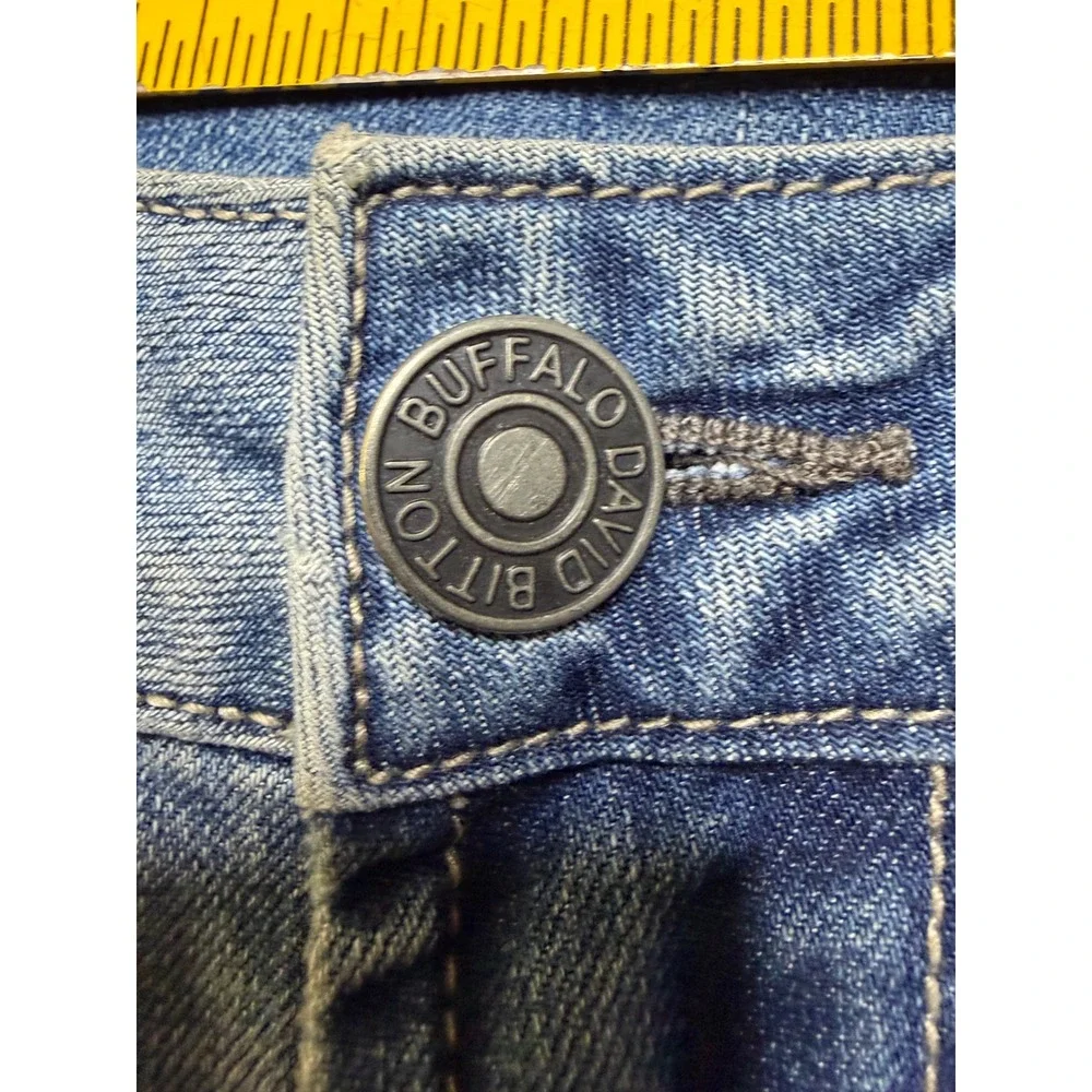 Buffalo David Bitton Jeans Mens 32x32 Blue Distressed Patched Straight Leg Denim